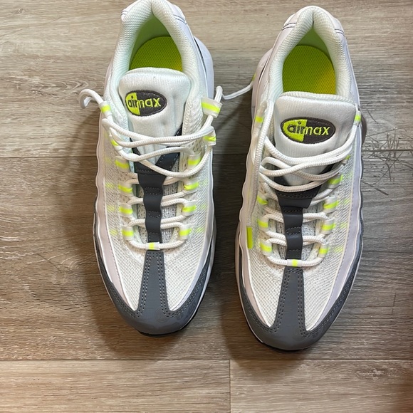 Nike Air Max 95 Recraft (GS) - Picture 1 of 6